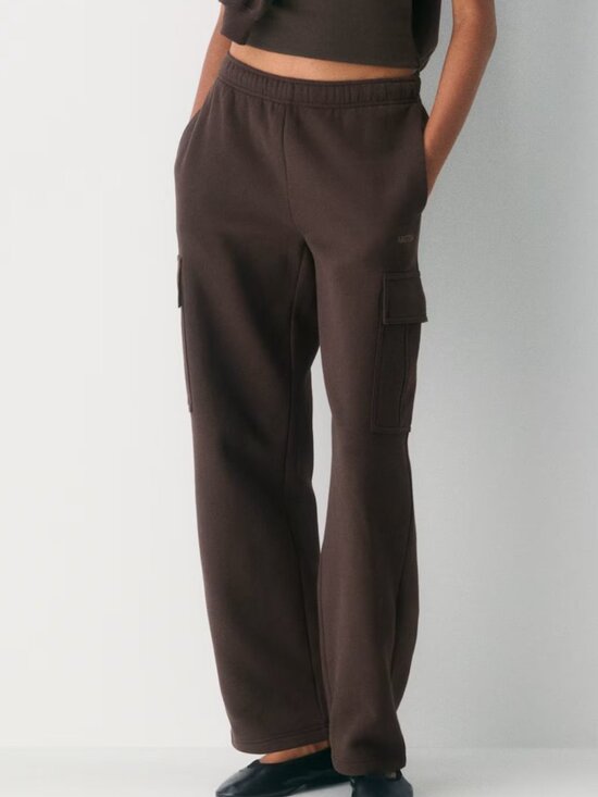 Aritzia Pants - Aritzia TNA Cozy Sweatfleece Mega Cargo Sweatpant small